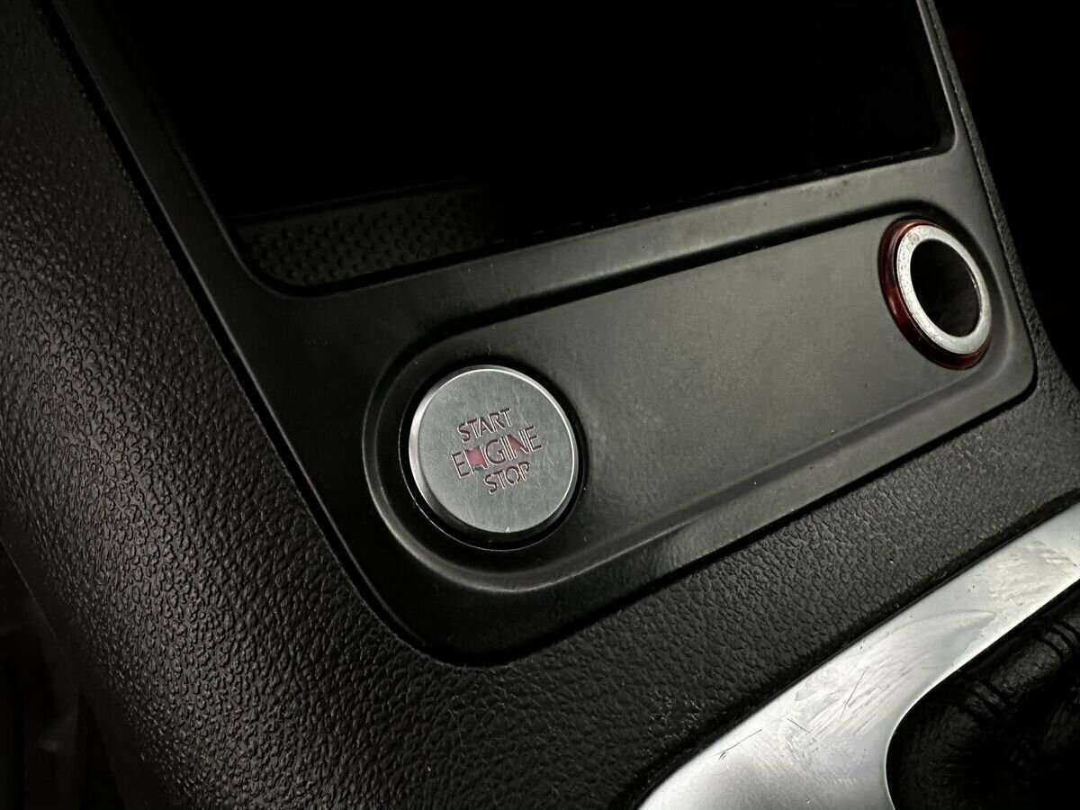 Б/У Фольксваген Тигуан 2013 года. Фото: #13