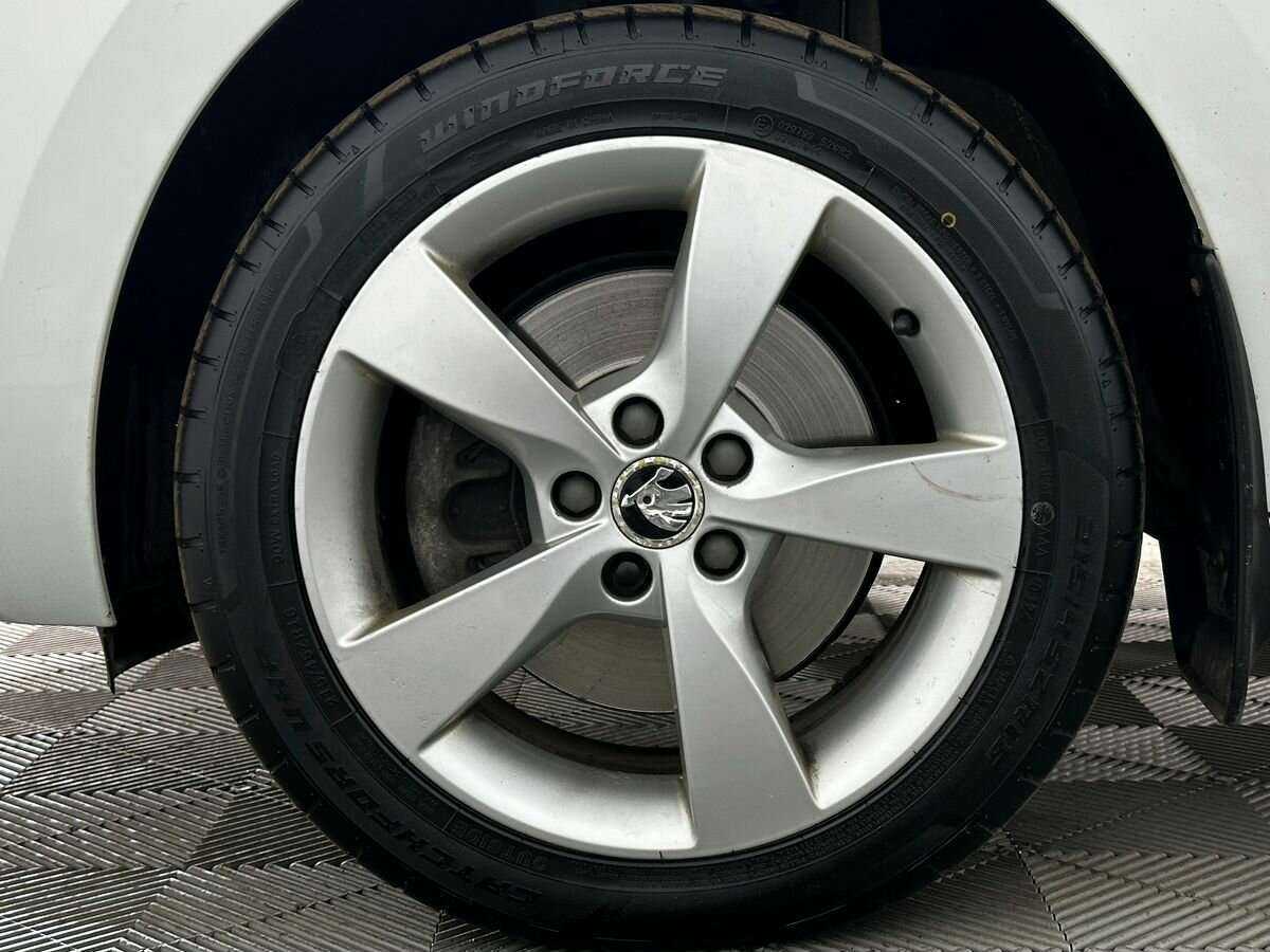 Б/У Шкода Рапид 2016 года. Фото: #7