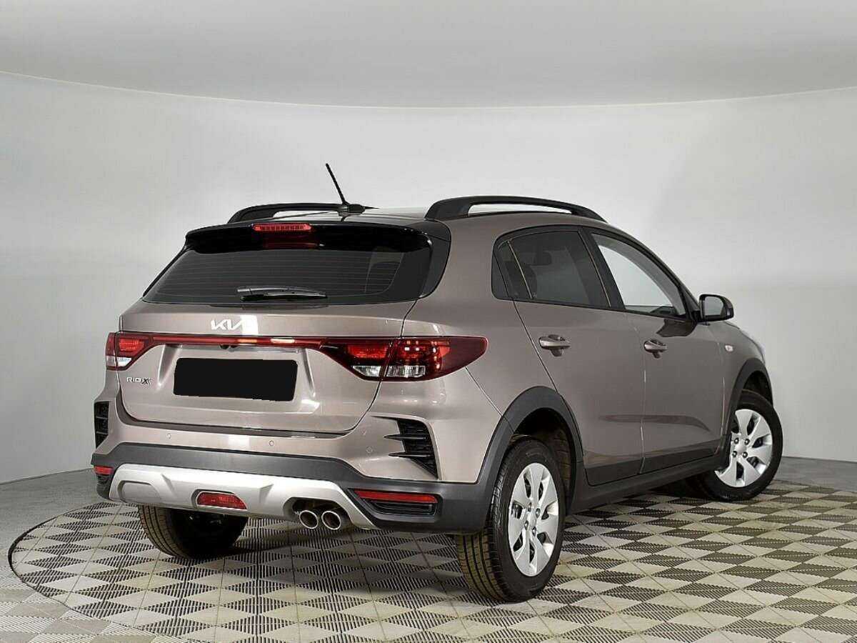 Б/У Киа Рио 2021 года. Фото: #1