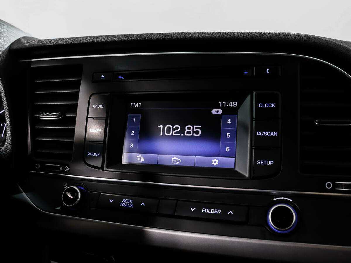 Б/У Хендай Елантра 2017 года. Фото: #12