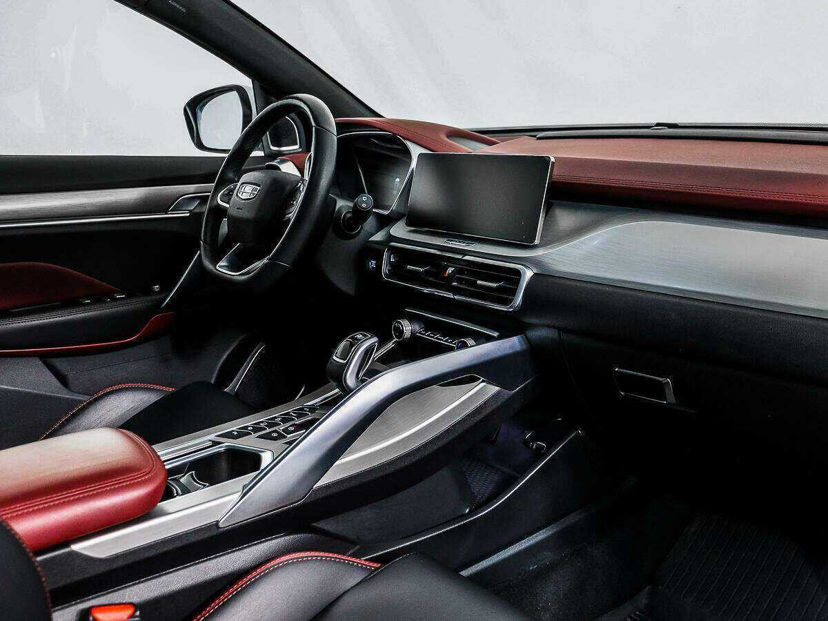 Б/У Джили Кулрэй 2021 года. Фото: #12