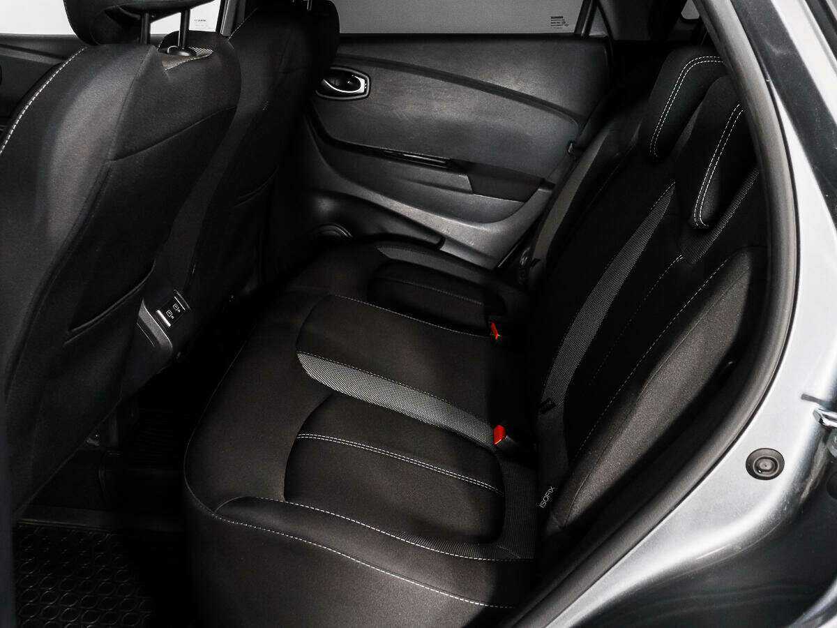 Б/У Рено Каптюр 2021 года. Фото: #10