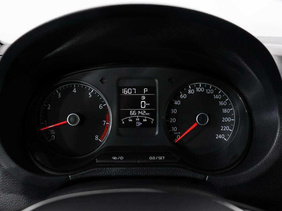 Б/У Фольксваген Поло 2019 года. Фото: #10