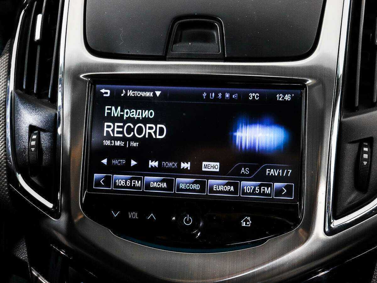 Б/У Шевроле Круз 2013 года. Фото: #13