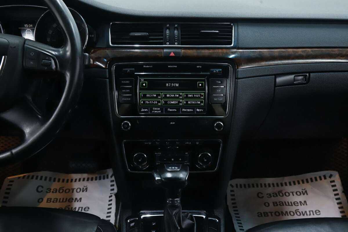 Б/У Шкода Суперб 2013 года. Фото: #13