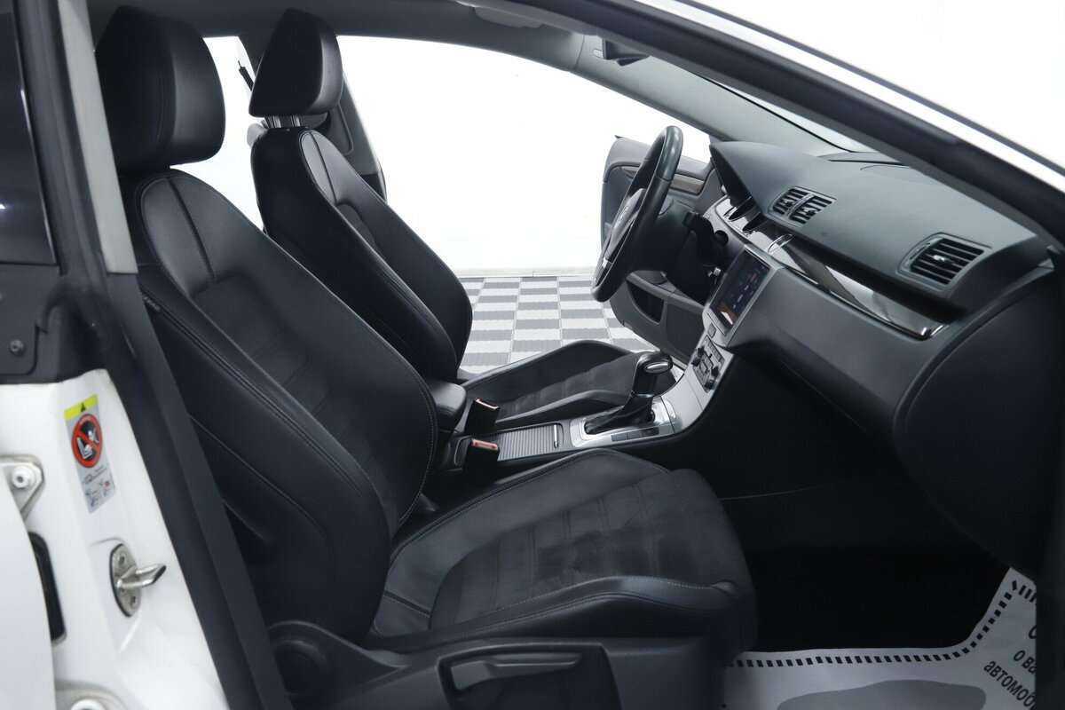 Б/У Фольксваген Пассат ЦЦ 2012 года. Фото: #16