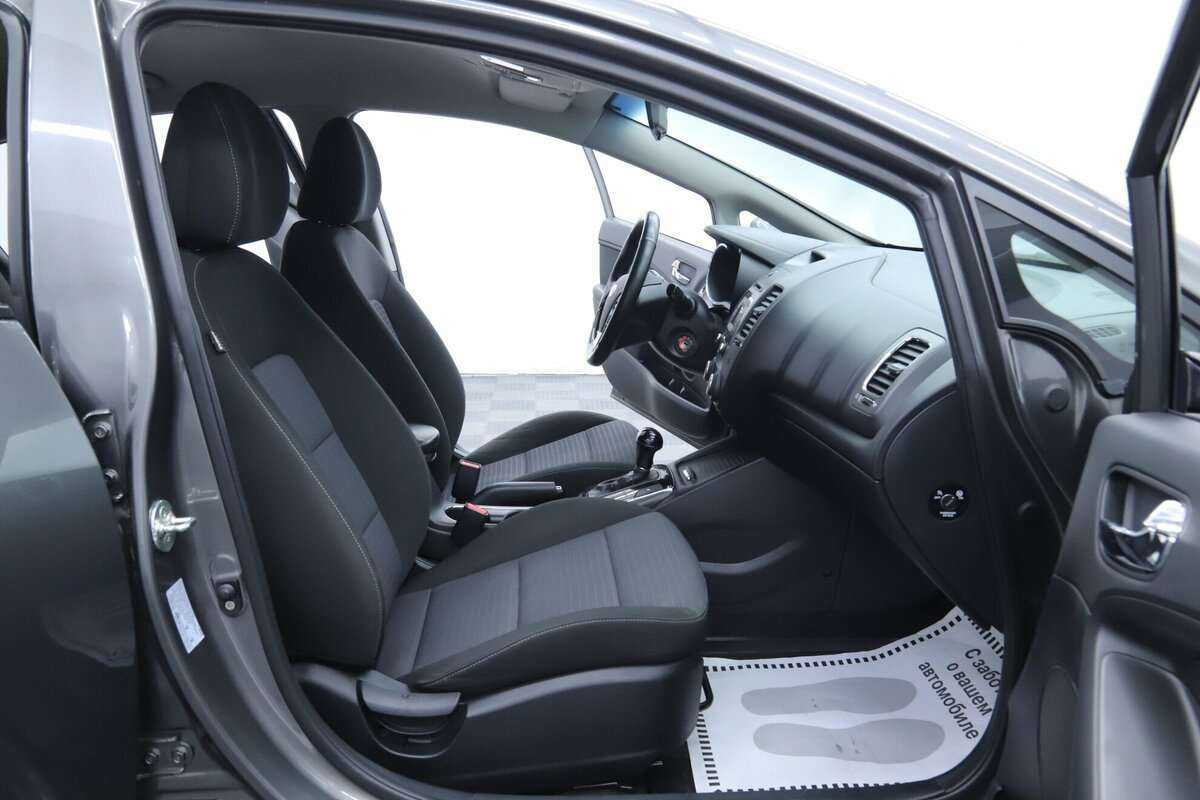 Б/У Киа Церато 2018 года. Фото: #13