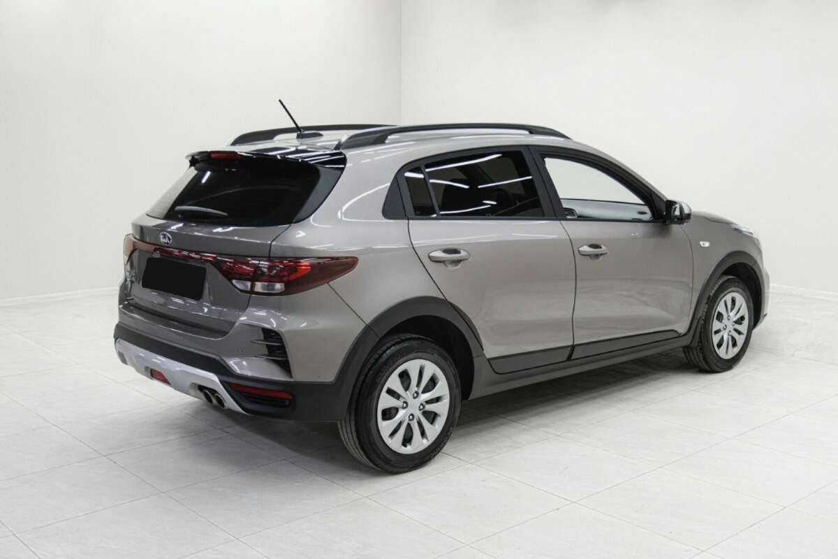 Б/У Киа Рио 2021 года. Фото: #3