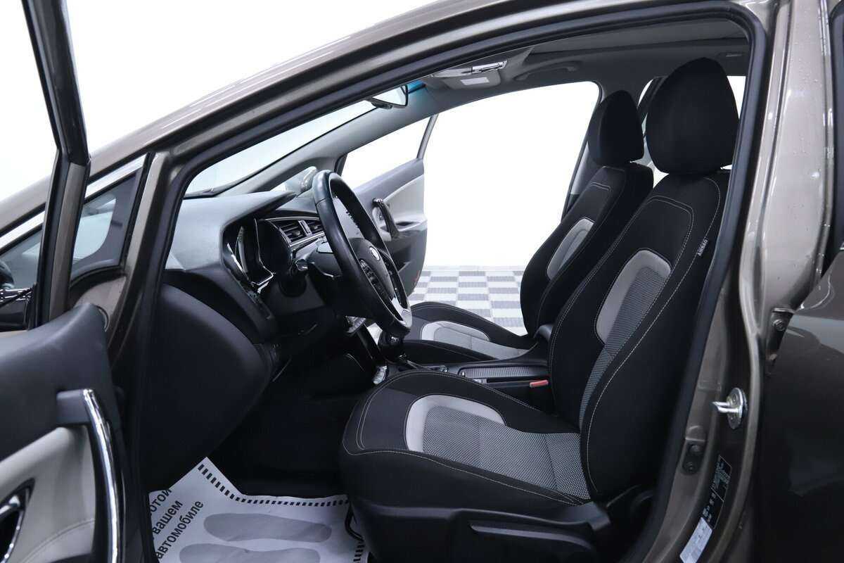 Б/У Киа Сид 2015 года. Фото: #7