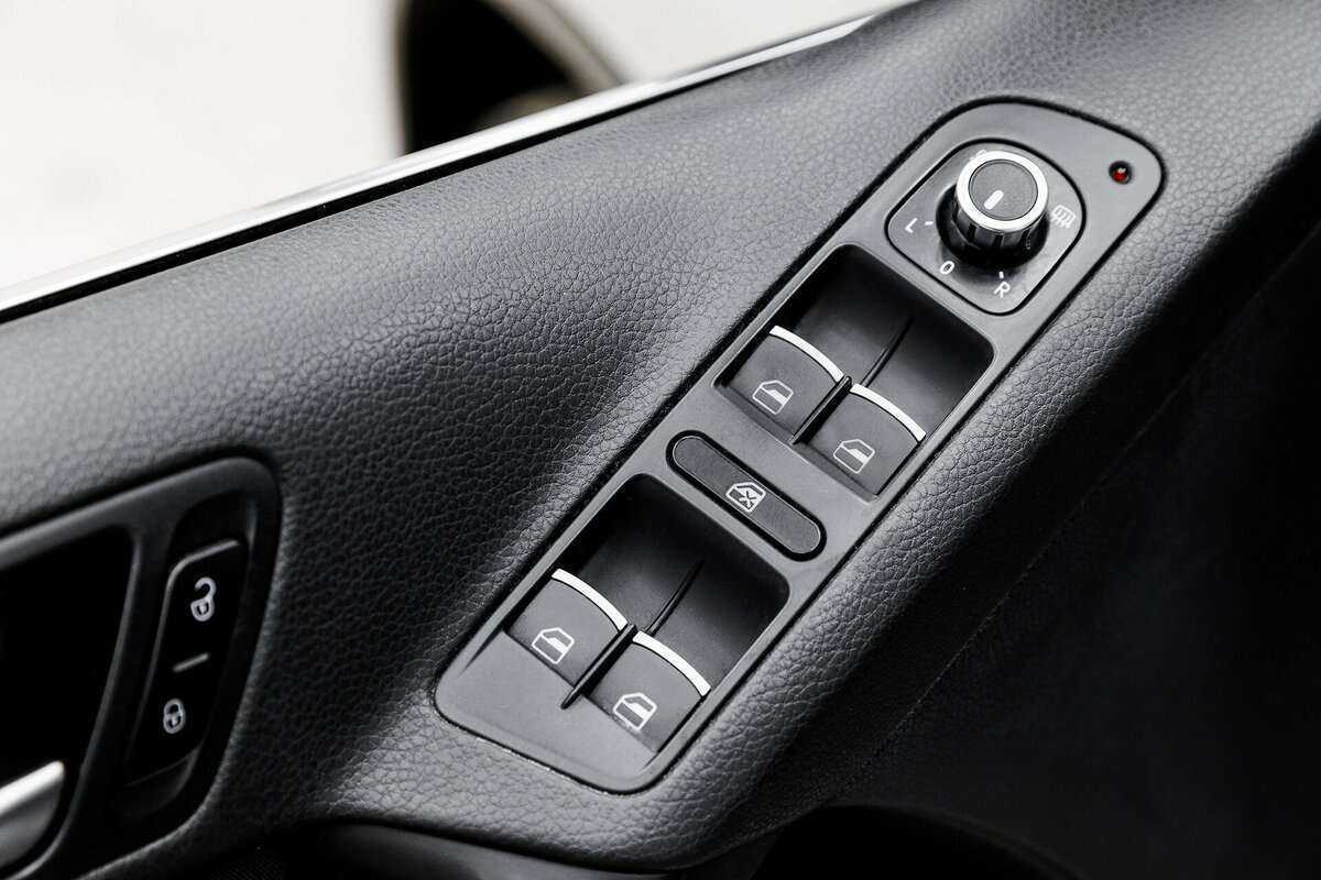 Б/У Фольксваген Тигуан 2012 года. Фото: #6