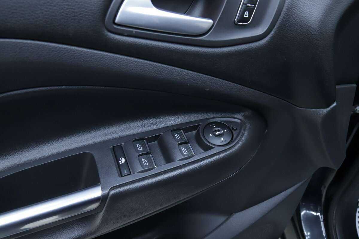 Б/У Форд Куга 2013 года. Фото: #7