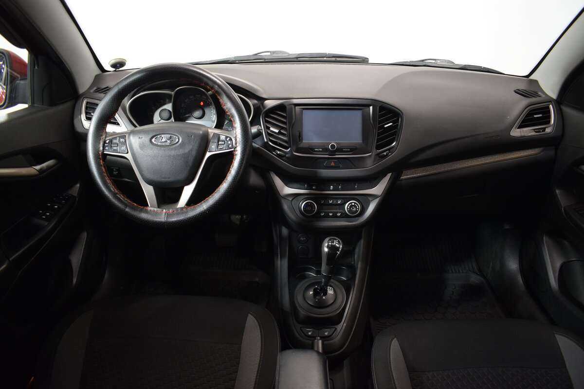 Б/У Лада (ВАЗ) Веста 2016 года. Фото: #6