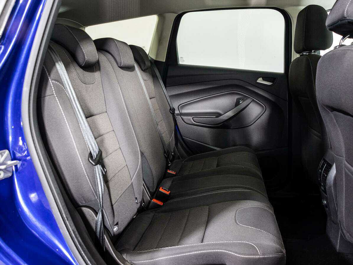 Б/У Форд Куга 2016 года. Фото: #13