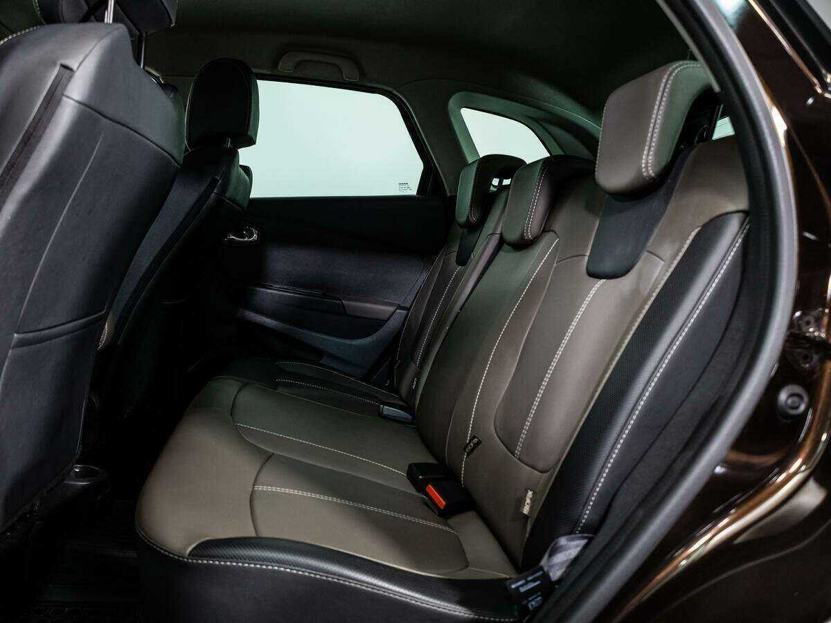 Б/У Рено Каптюр 2019 года. Фото: #9