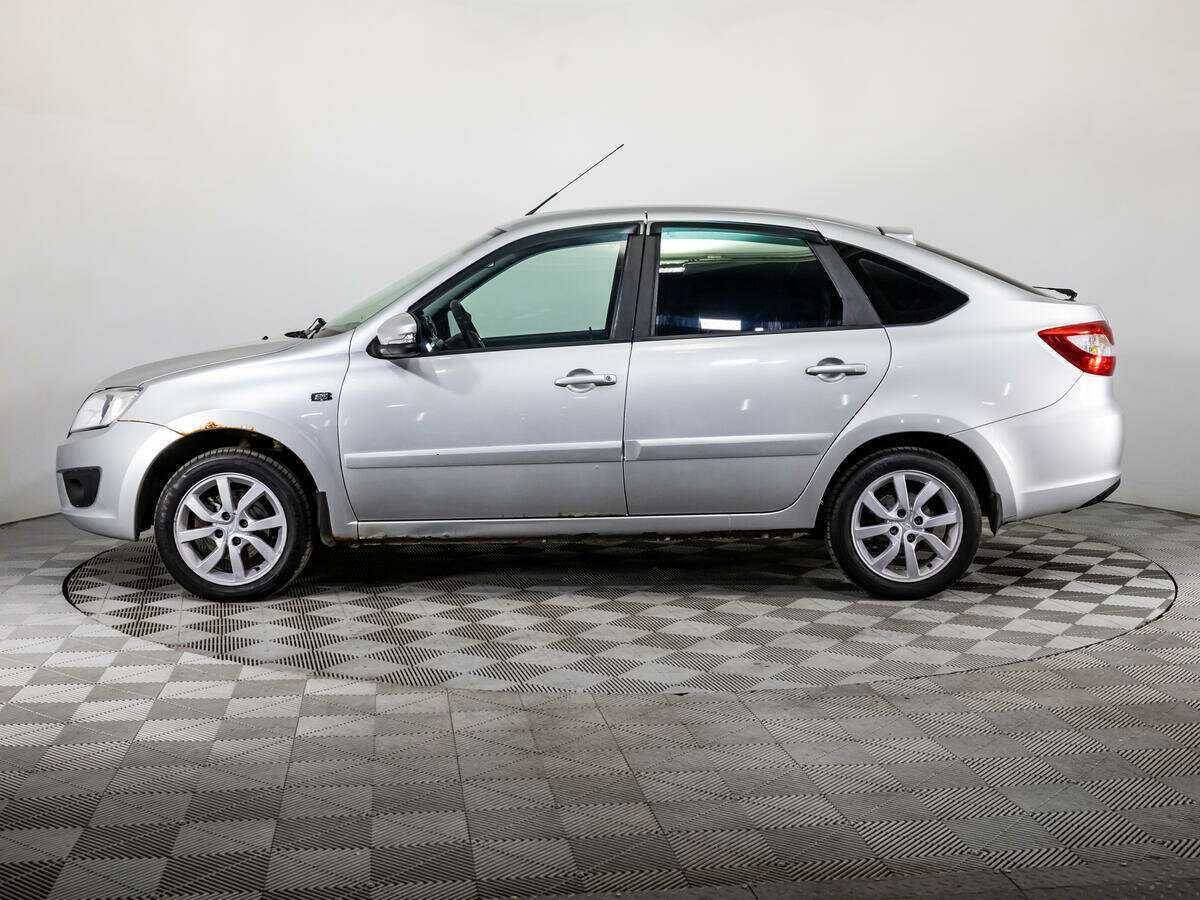 Б/У Лада (ВАЗ) Гранта 2016 года. Фото: #7