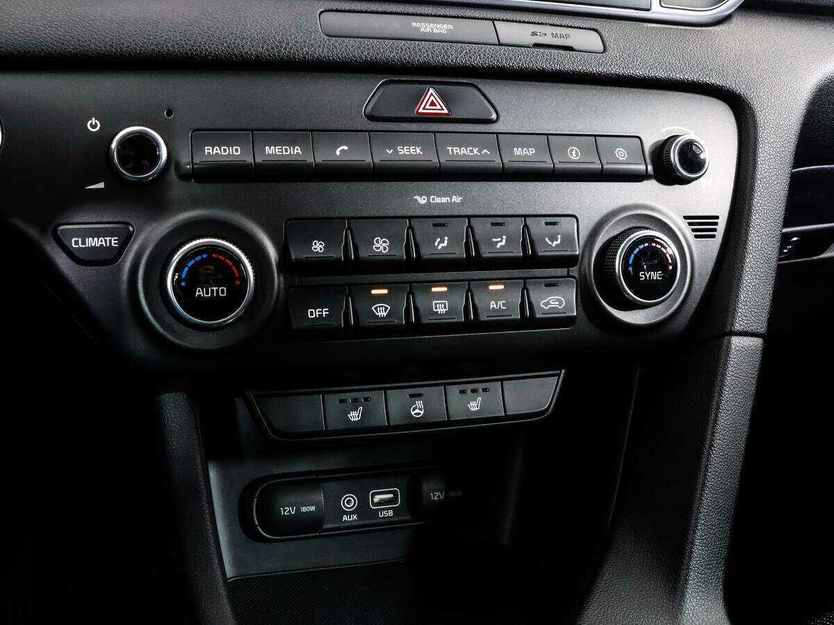 Б/У Киа Спортейдж 2016 года. Фото: #10