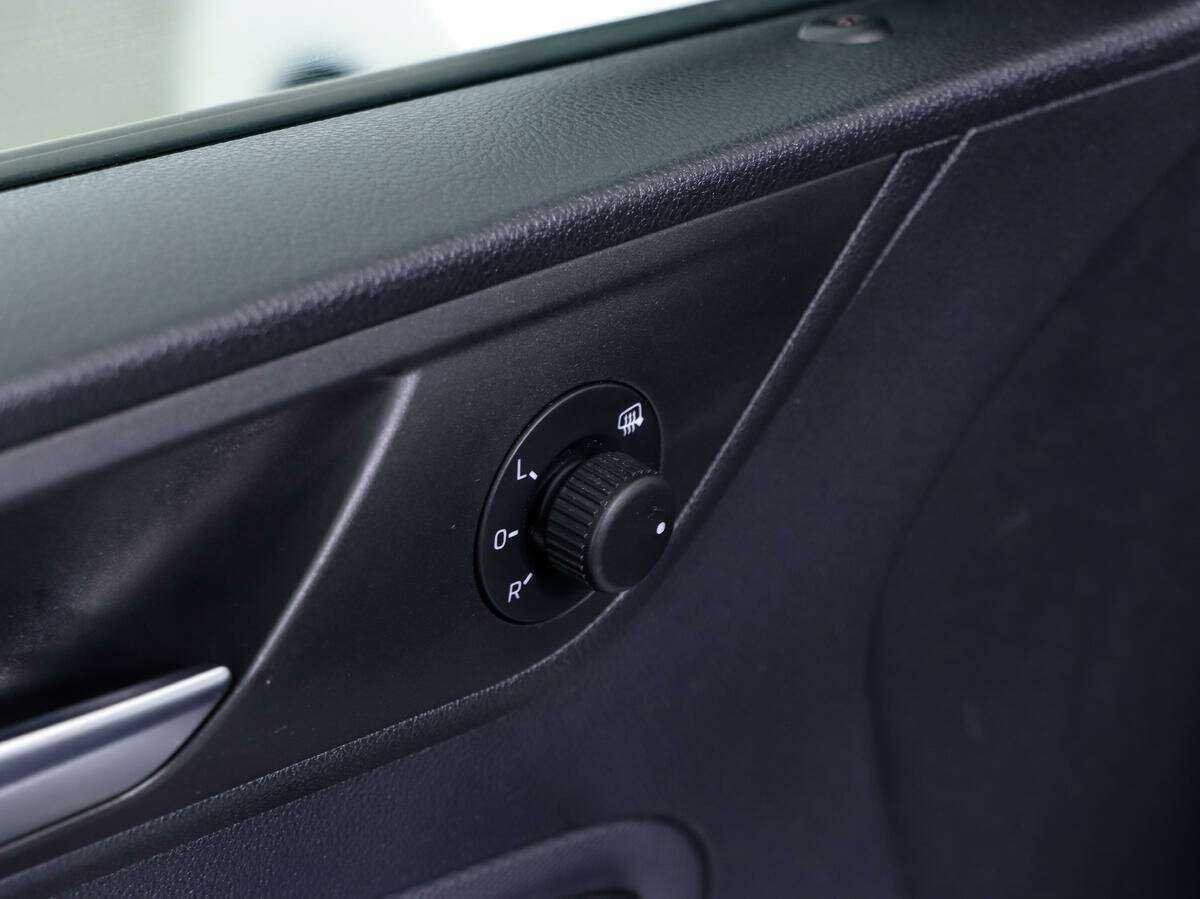 Б/У Фольксваген Поло 2022 года. Фото: #12