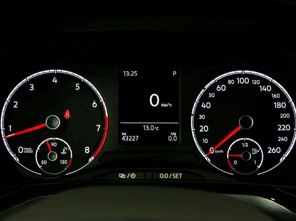 Б/У Фольксваген Поло 2022 года. Фото: #16