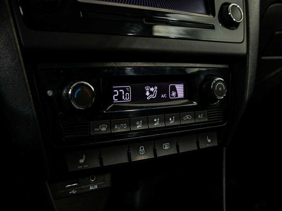 Б/У Шкода Рапид 2017 года. Фото: #16