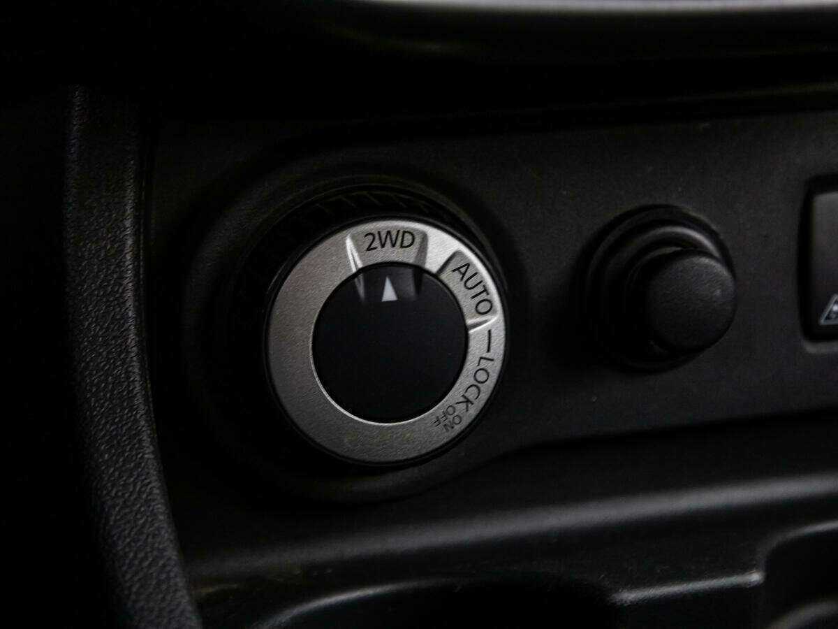 Б/У Рено Дастер 2013 года. Фото: #14