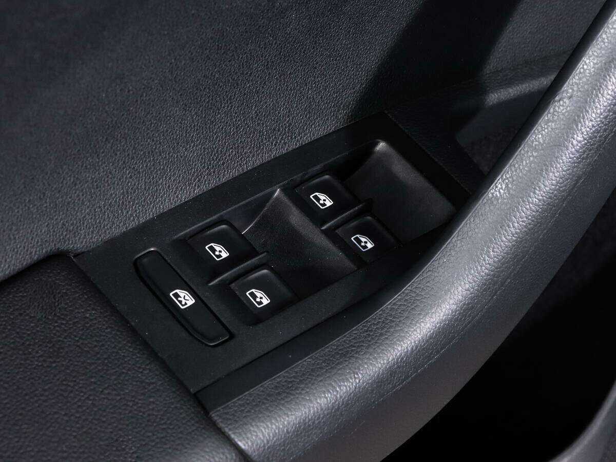 Б/У Шкода Октавия 2015 года. Фото: #12