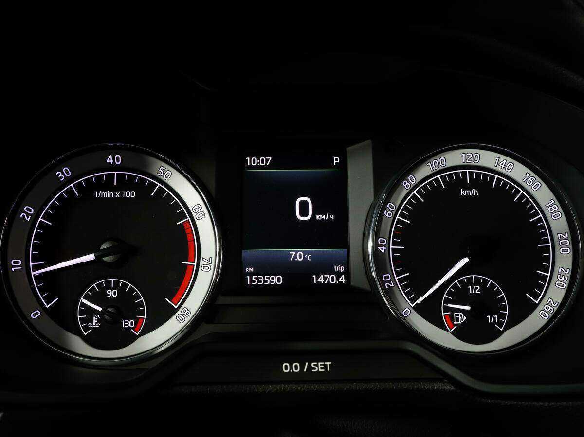 Б/У Шкода Октавия 2017 года. Фото: #14