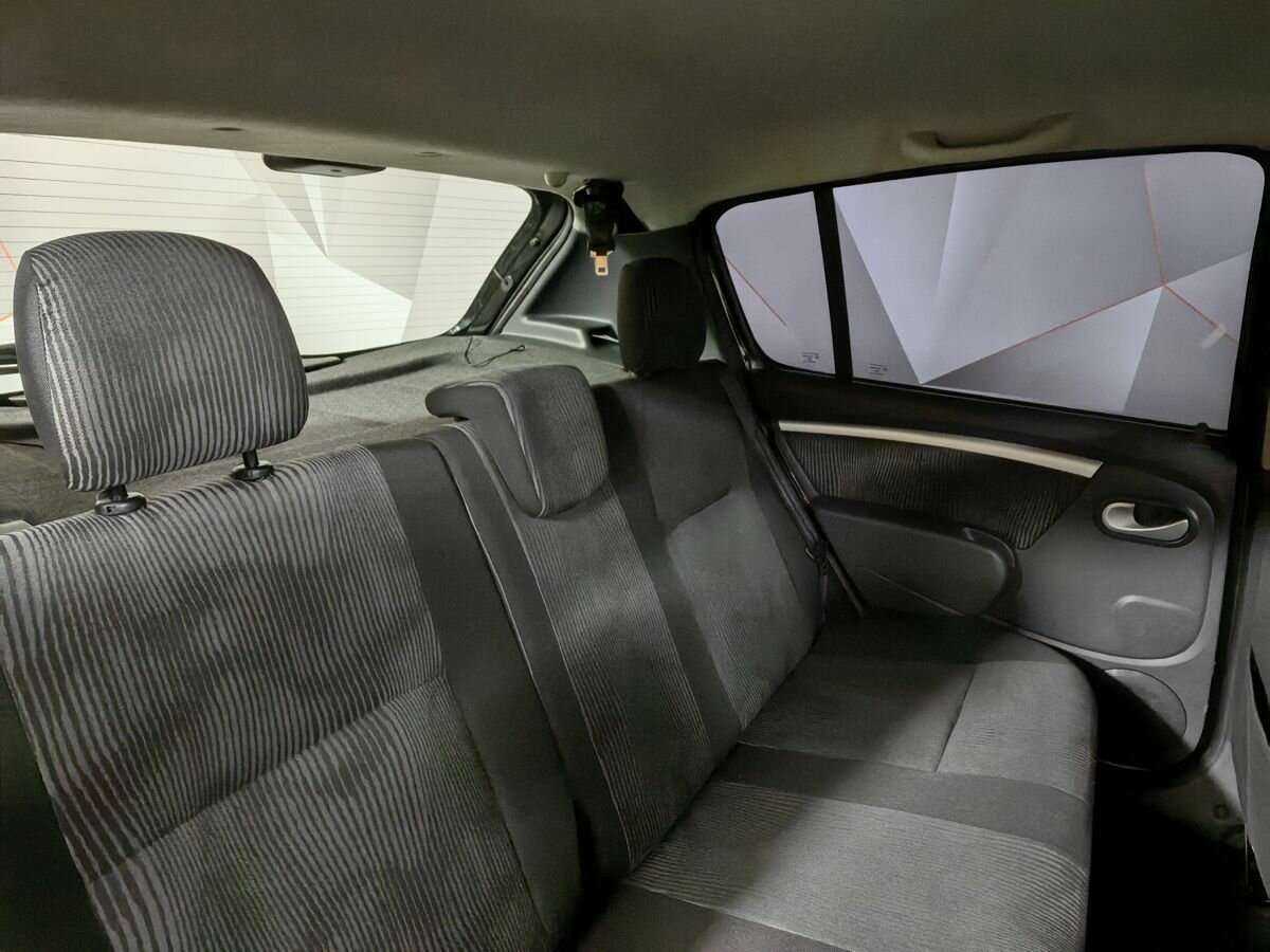 Б/У Рено Сандеро 2013 года. Фото: #9