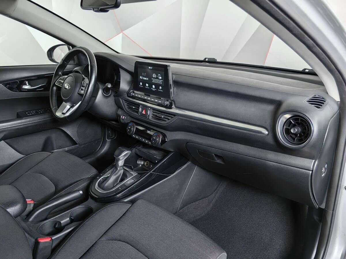 Б/У Киа Церато 2019 года. Фото: #8