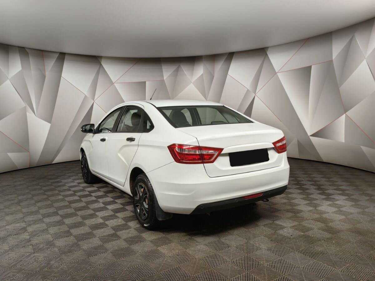 Б/У Лада (ВАЗ) Веста 2018 года. Фото: #3