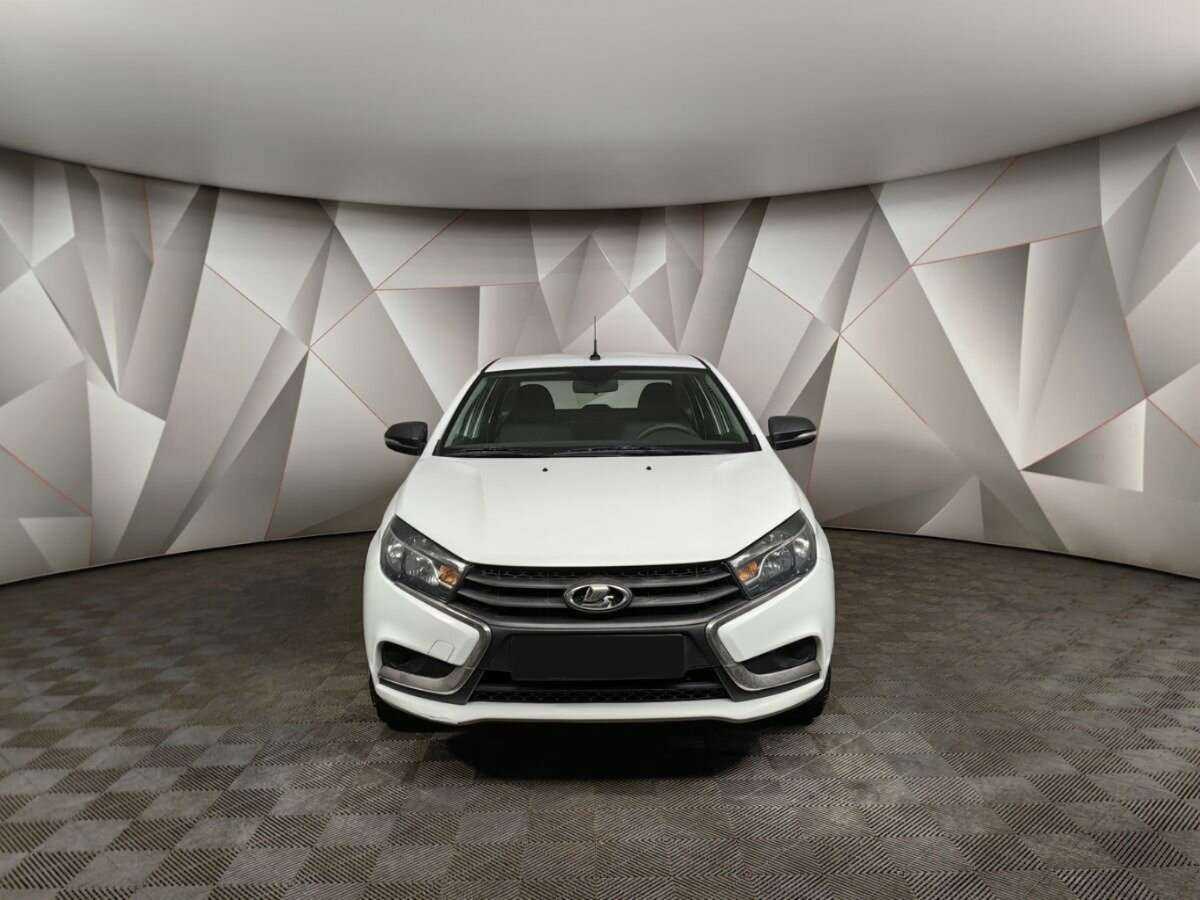 Б/У Лада (ВАЗ) Веста 2018 года. Фото: #6