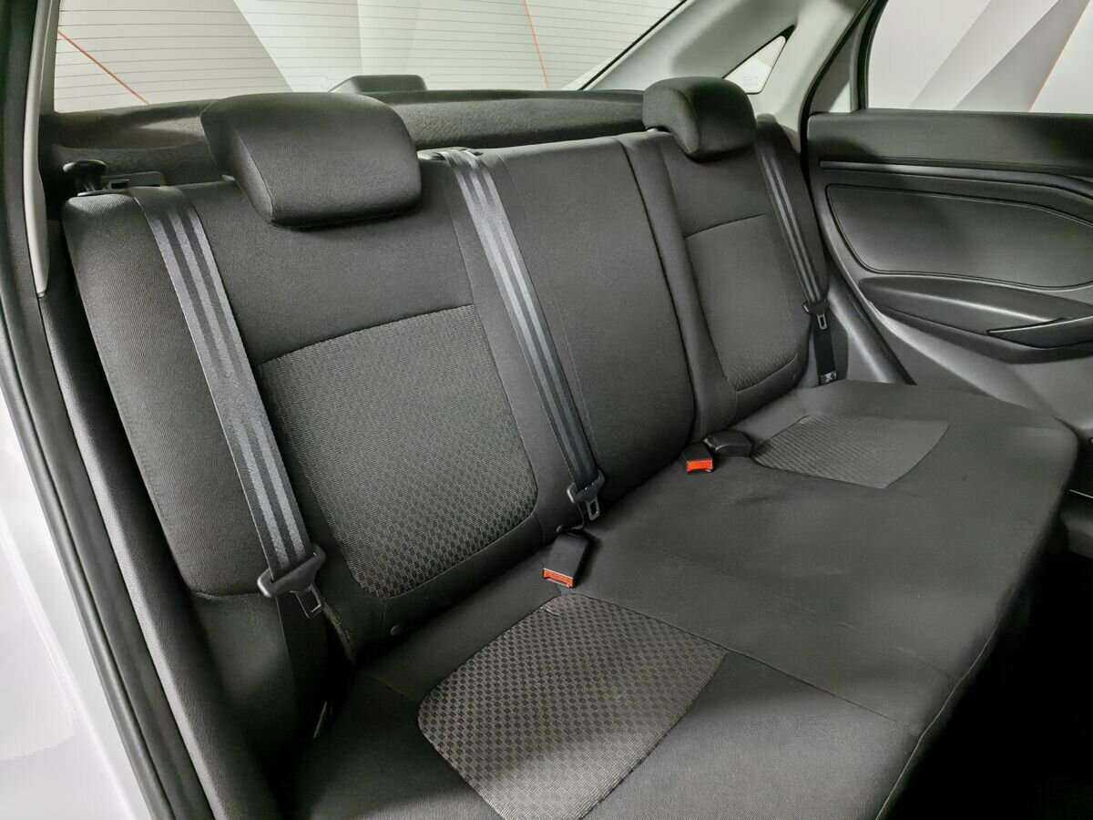 Б/У Лада (ВАЗ) Веста 2018 года. Фото: #9