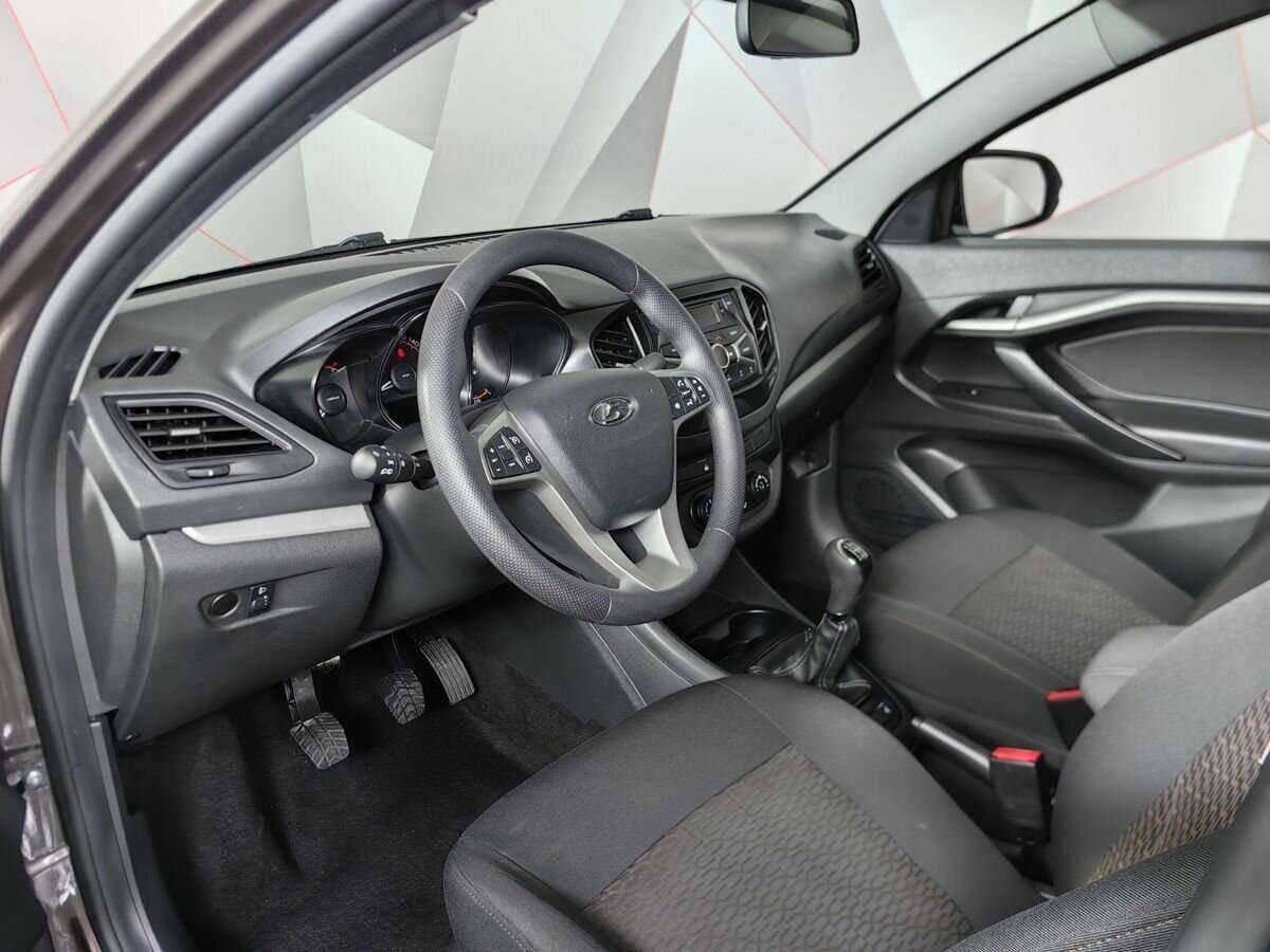 Б/У Лада (ВАЗ) Веста 2021 года. Фото: #13