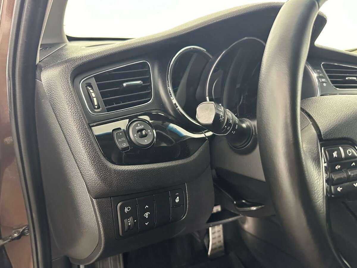 Б/У Киа Сид 2014 года. Фото: #8