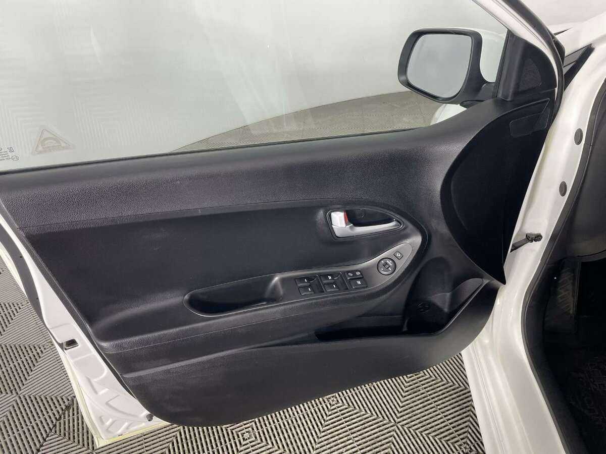 Б/У Киа Пиканто 2015 года. Фото: #7