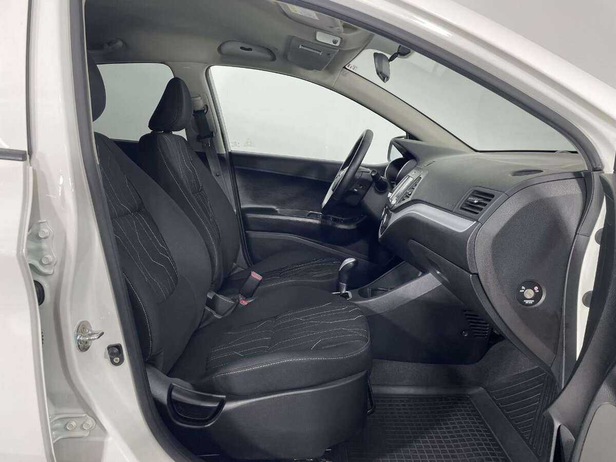 Б/У Киа Пиканто 2015 года. Фото: #12