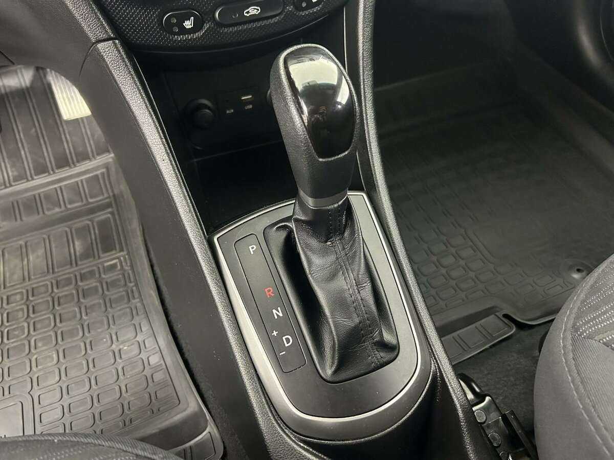 Б/У Хендай Солярис 2016 года. Фото: #12