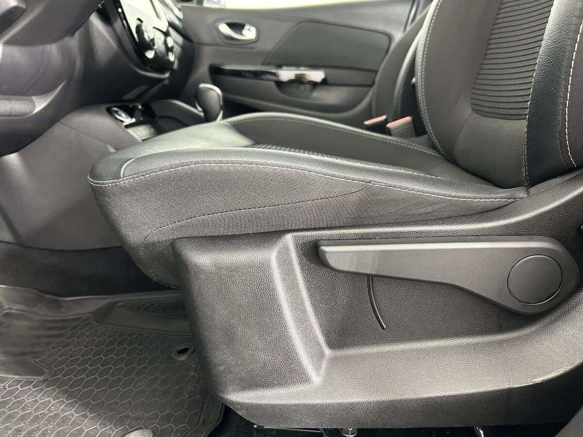 Б/У Рено Каптюр 2020 года. Фото: #9