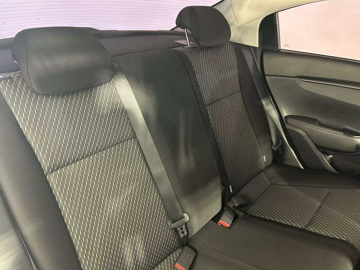 Б/У Киа Рио 2018 года. Фото: #14