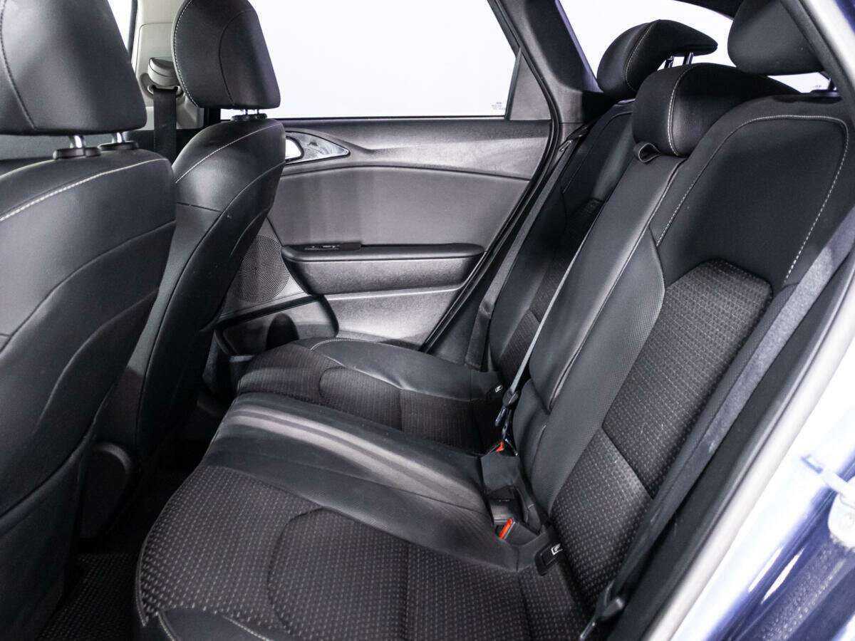 Б/У Киа Сид 2019 года. Фото: #9