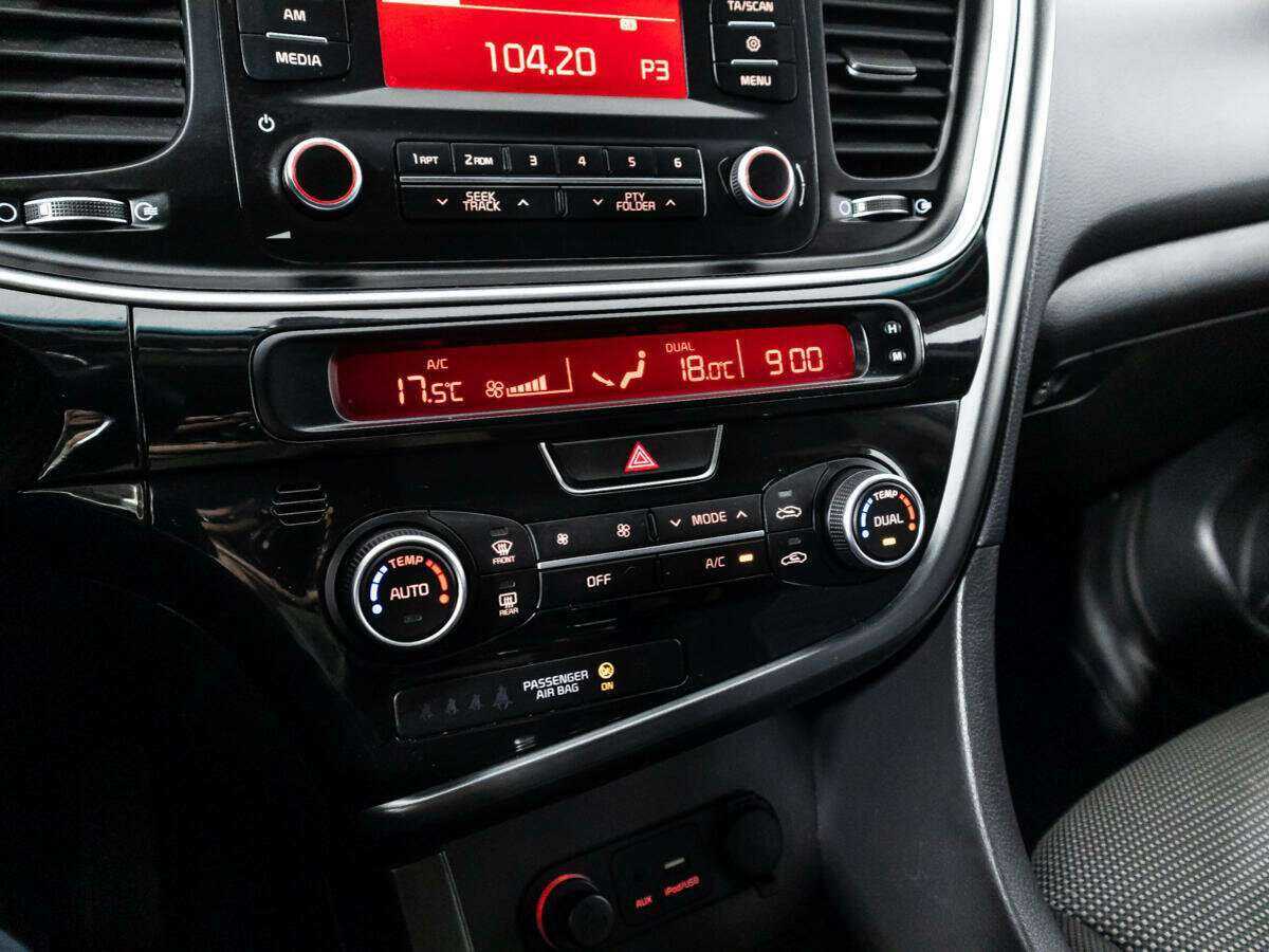 Б/У Киа Оптима 2015 года. Фото: #14