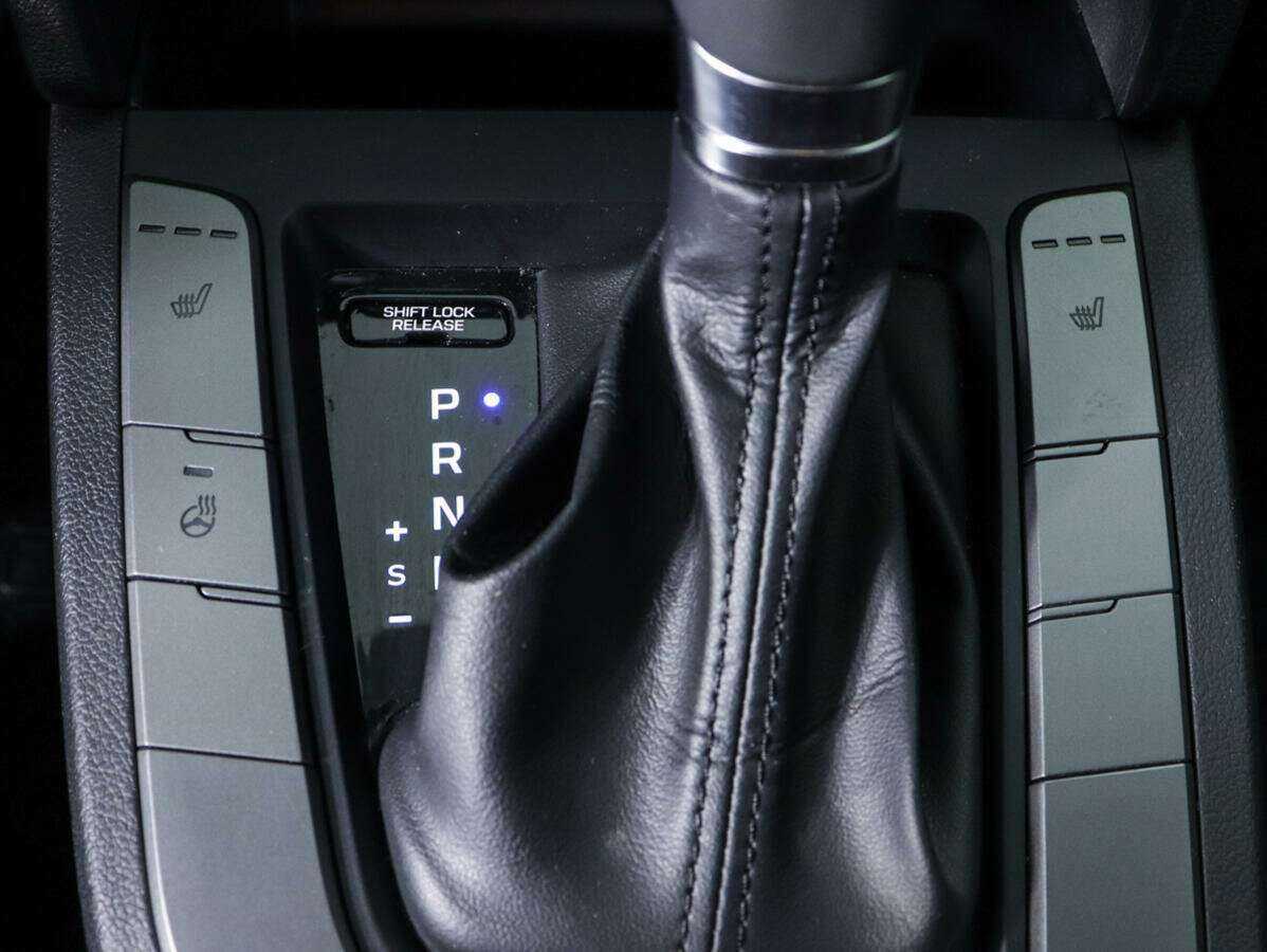 Б/У Хендай Елантра 2020 года. Фото: #10