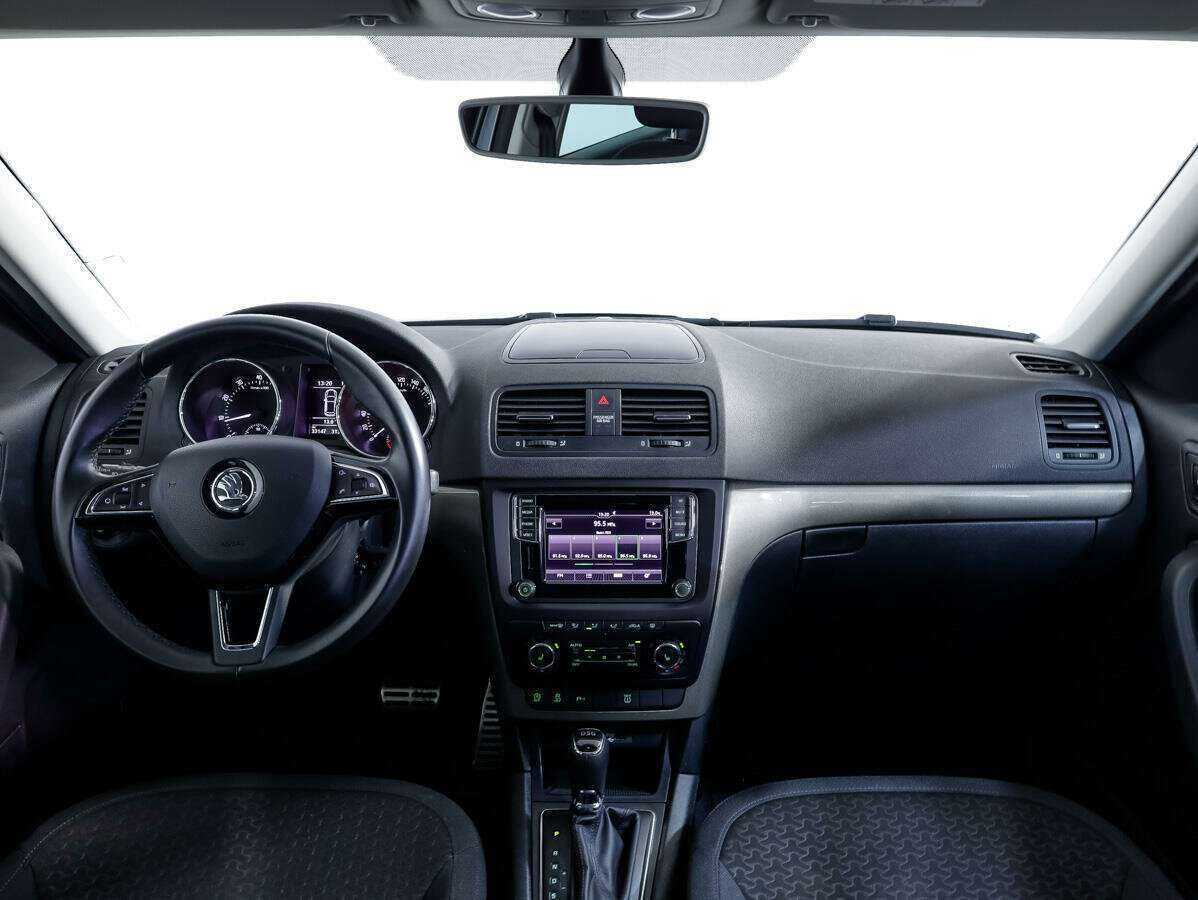 Б/У Шкода Йети 2015 года. Фото: #8