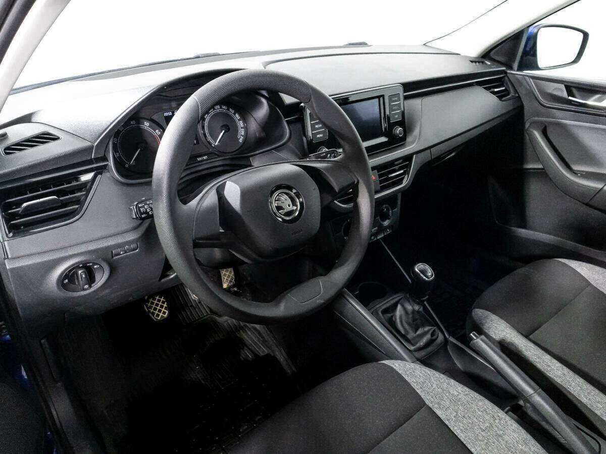 Б/У Шкода Рапид 2021 года. Фото: #10