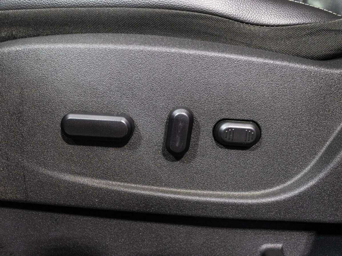 Б/У Форд Куга 2016 года. Фото: #15