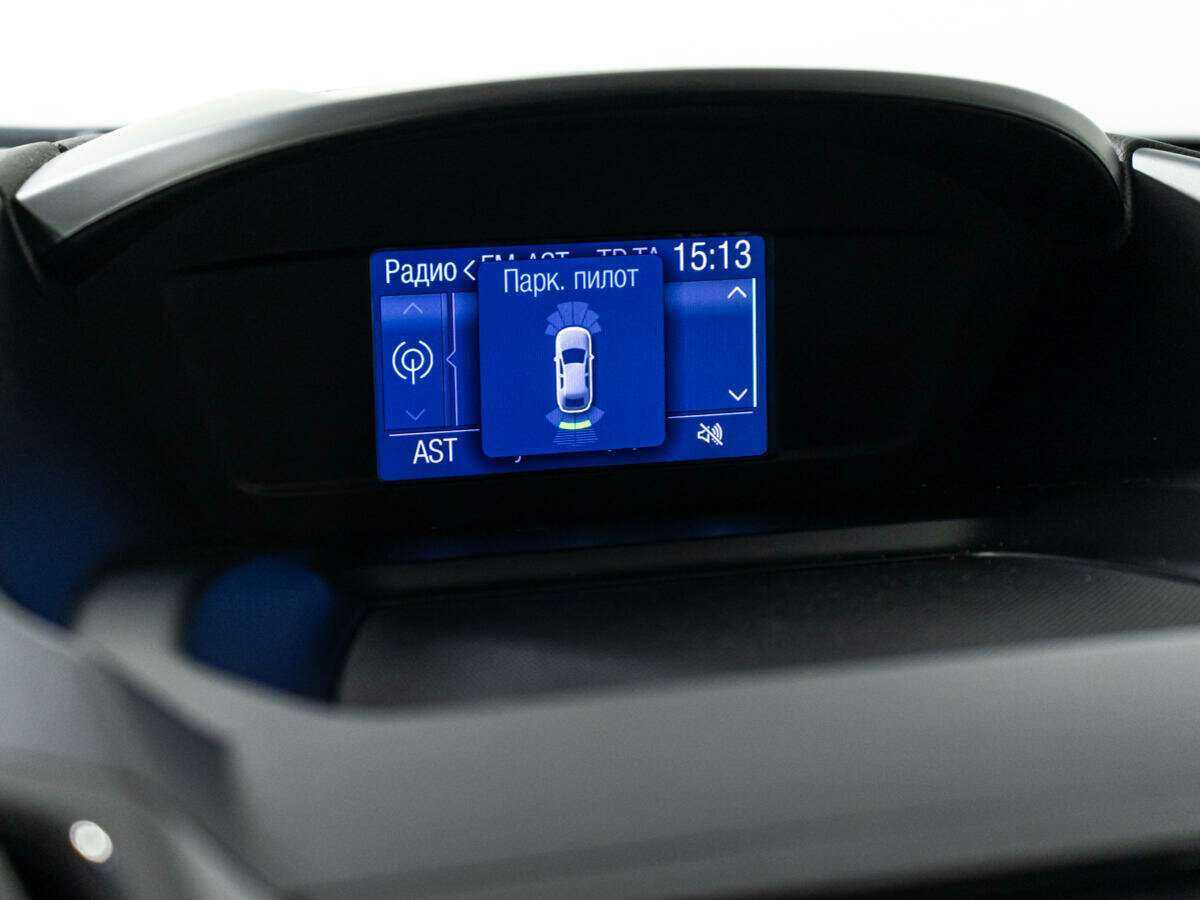 Б/У Форд Куга 2016 года. Фото: #16