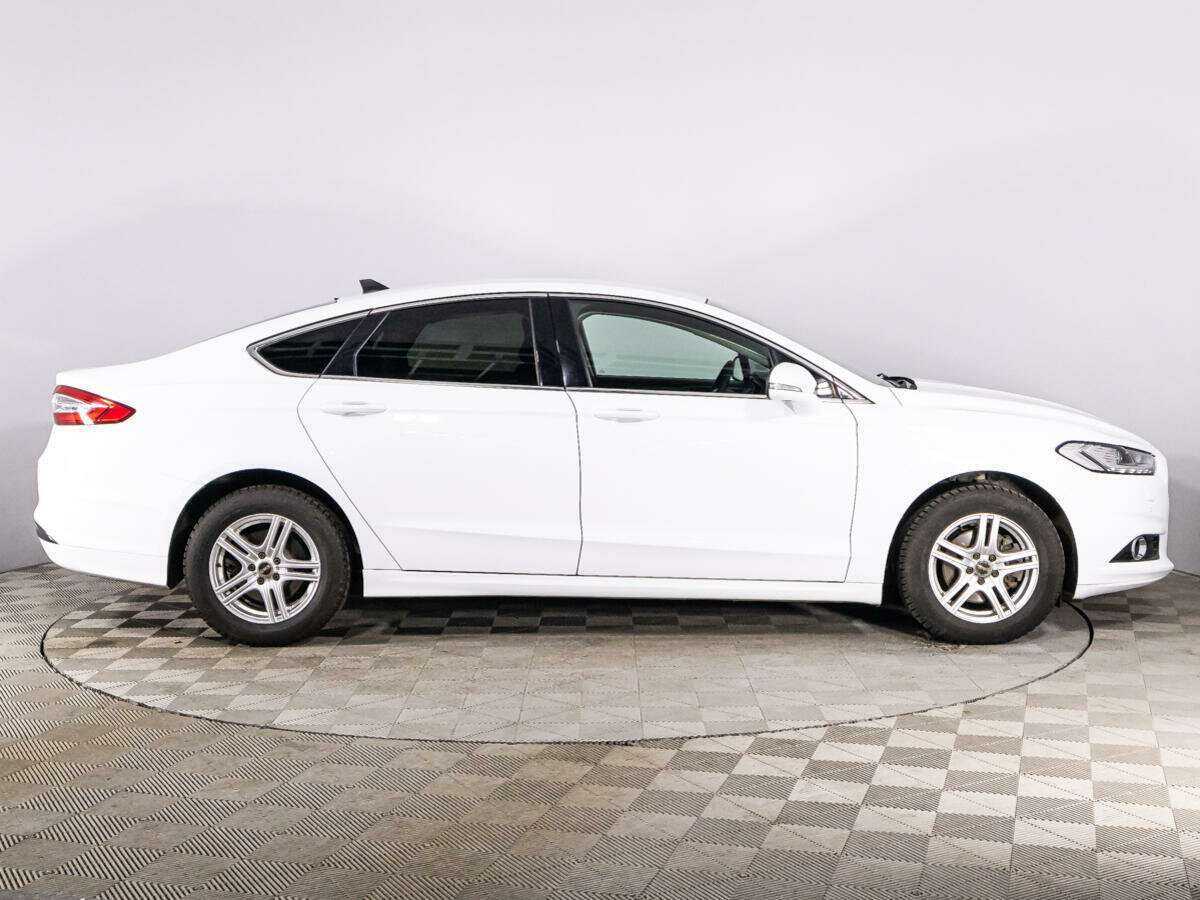 Б/У Форд Мондео 2017 года. Фото: #2