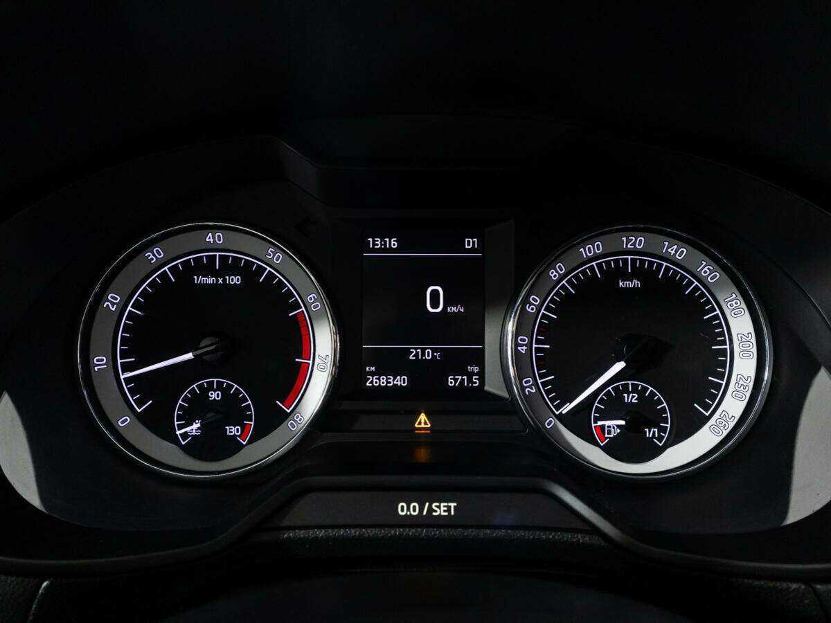 Б/У Шкода Октавия 2019 года. Фото: #11