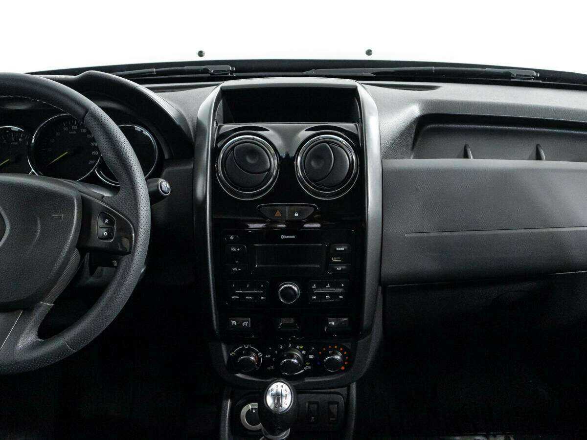 Б/У Рено Дастер 2018 года. Фото: #13