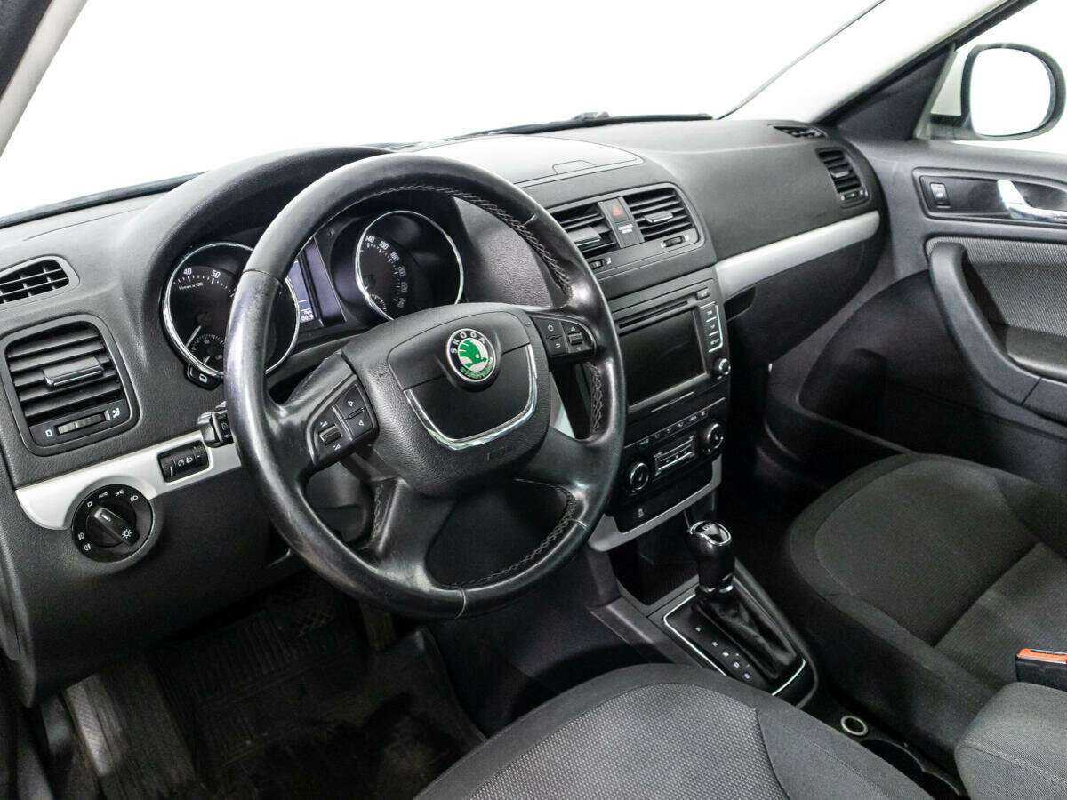 Б/У Шкода Йети 2013 года. Фото: #10