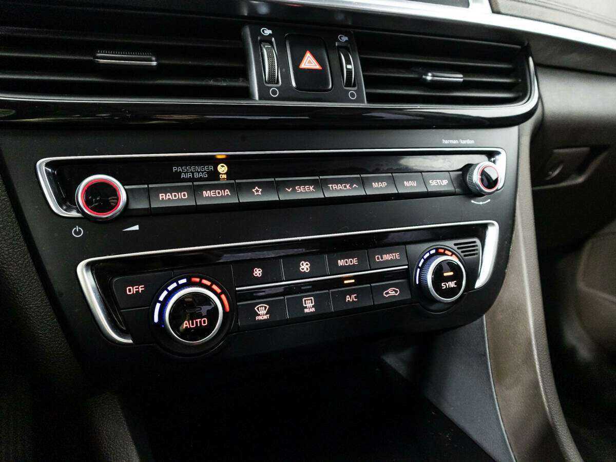 Б/У Киа Оптима 2019 года. Фото: #20